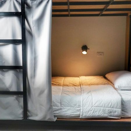 Cha Cha Cha Hostel Pattaya Luaran gambar