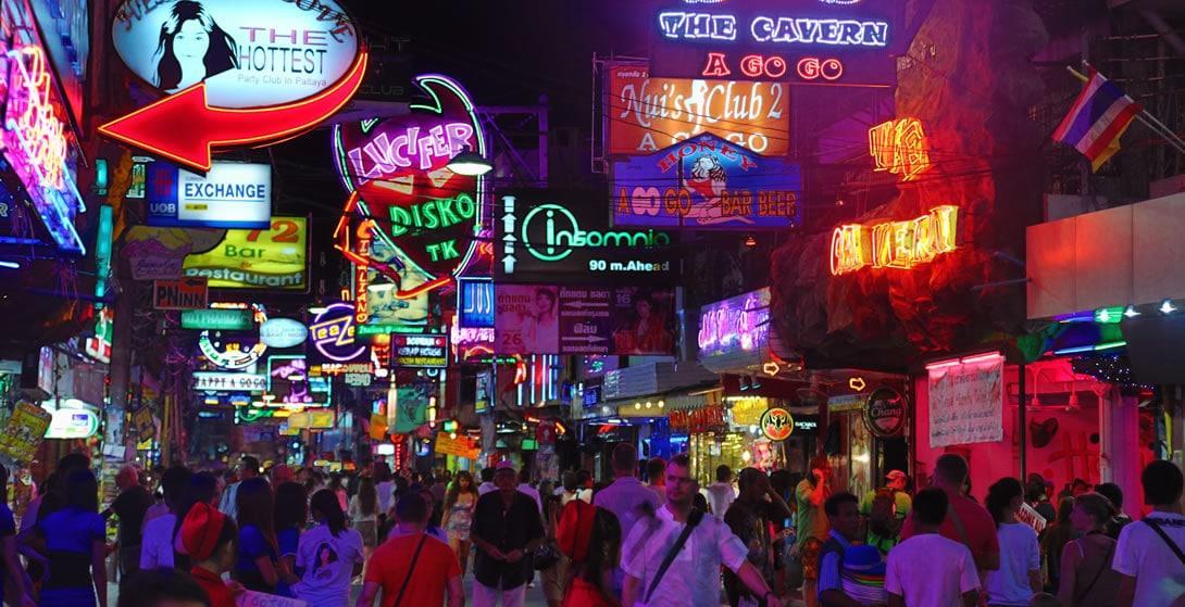 Cha Cha Cha Hostel Pattaya Luaran gambar